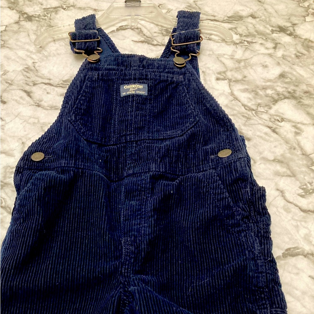 Toddler/Boys Corduroy OshKosh overalls SZ 5T